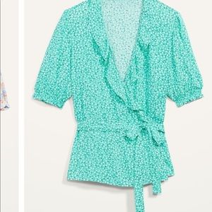 Xl never worn Old navy wrap shirt